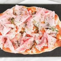 7. Cotto & Funghi  · Crushed tomato, Mozzarella, mushrooms, Prosciutto Cotto (cooked ham), sea salt, black pepper...