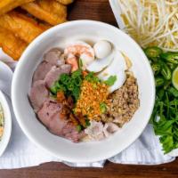Egg Noodle Nam Vang (Dry) · Egg Noodle - Grounded Pork, Pork, Pork Heart, Pork Liver, Shrimp, Cuttlefish, and quail egg.