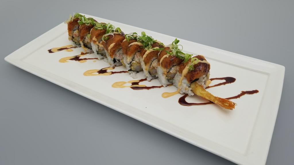 R - Dragon · In: shrimp tempura, cucumber, crab
Out: spicy tuna, green onion, sweet sauce, spicy mayo
