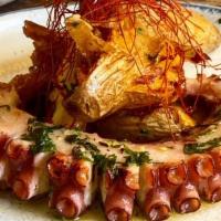 Polipo alla griglia · Grilled Mediterranean Octopus served with fingerling potatoes, chimichurri sauce