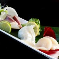 Sashimi Set · A common selection of 15 pieces of sashimi by the chef.