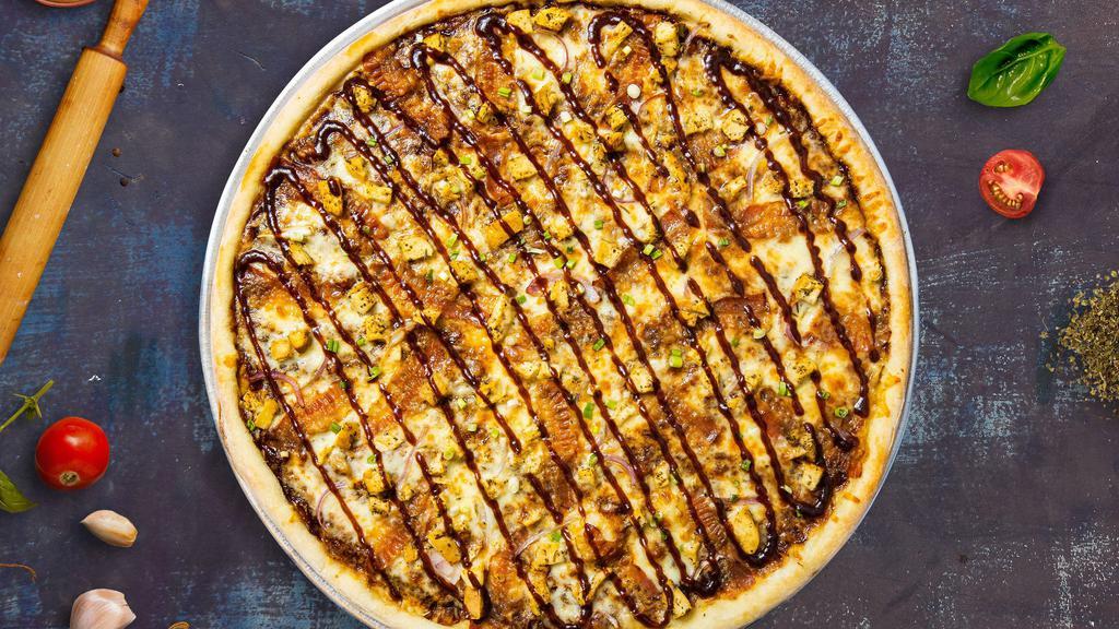 BBQ Bottega Pizza · Barbecue sauce, mozzarella cheese, ham, pineapple, red onions, chicken breast marinated in bbq sauce baked on a hand-tossed dough.