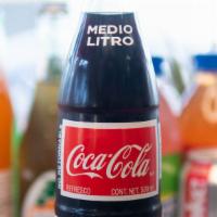 Mexican Coke Medio Litro · 