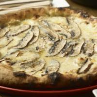 Funghi Pizza · panna, portobello mushroom, panna, mozzarella, taleggio, fontina, parmesan, evoo (we recomme...