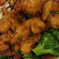 115. Shrimp a La Hunan · Hot and spicy. Tender young prawns lightly fried in spicy tangy sauce garnished with broccoli.