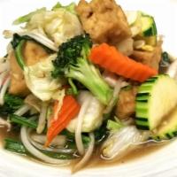 Pad Pak Ruam · Sauteed mixed vegetables with choice of chicken, pork, or beef.
