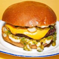 🇲🇽 Tex-Mex Burger · 8oz Black Angus patty on a Brioche bun with Tillamook Cheddar Cheese on a Brioche bun with J...