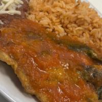 Plato de Chile relleno · Served with rice and beans and 3 handmade tortillas