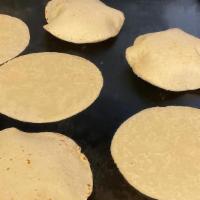 Handmade tortillas · Order of 4 tortillas