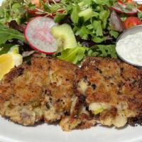 Fischfrikadellen ( Fish Cakes)  · Tartar Sauce | Potatoes | Mixed Green Salad
