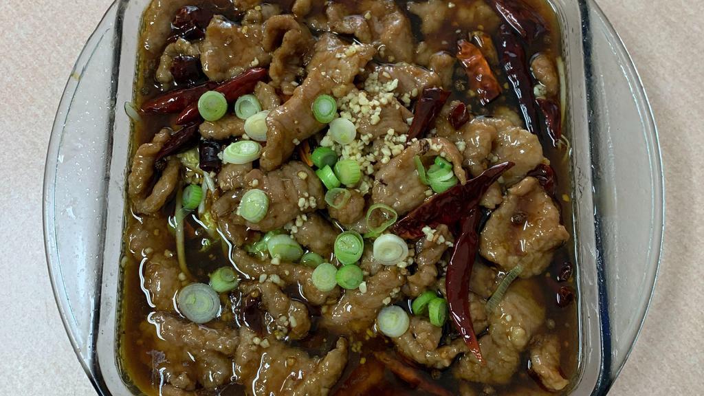 Boiled Beef In Hot Chili Oil水煮牛 · 水煮牛