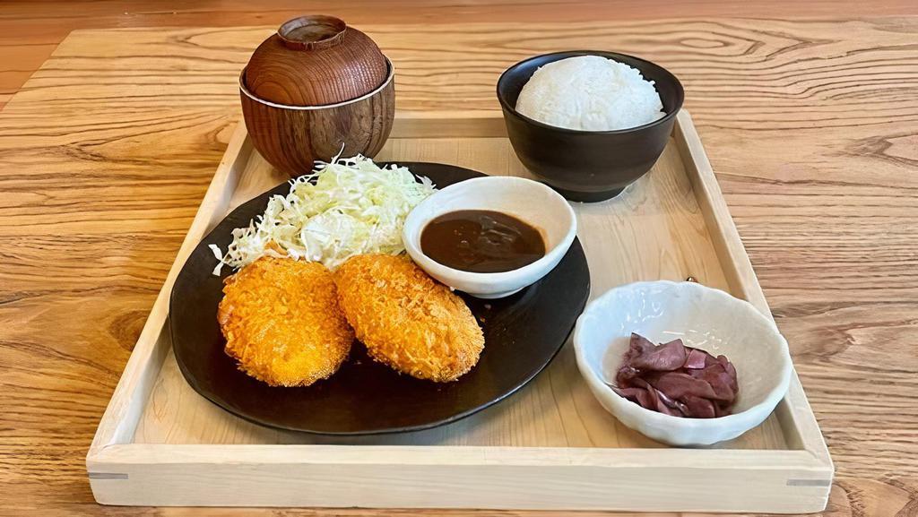Korokke Teishoku · Potato croquette, koshihikari rice, miso soup and tskukemono. (Vegetarian)