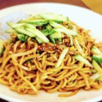 82. House Special Cold Noodle（四川凉面） · Hot. Vegetarian.