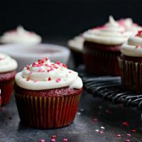 Standard Cupcakes · These cupcakes come in vegan, eggless and gluten-free, just ask standard size cupcake, per d...