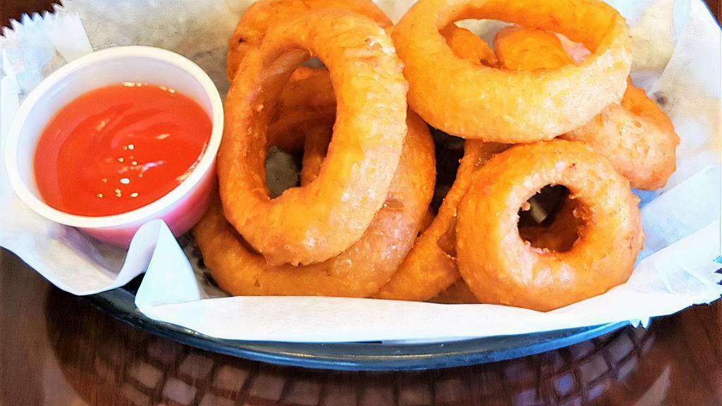 Onion Rings · Beer battered and twice fried onion rings for extra crispy and flavorful taste!!