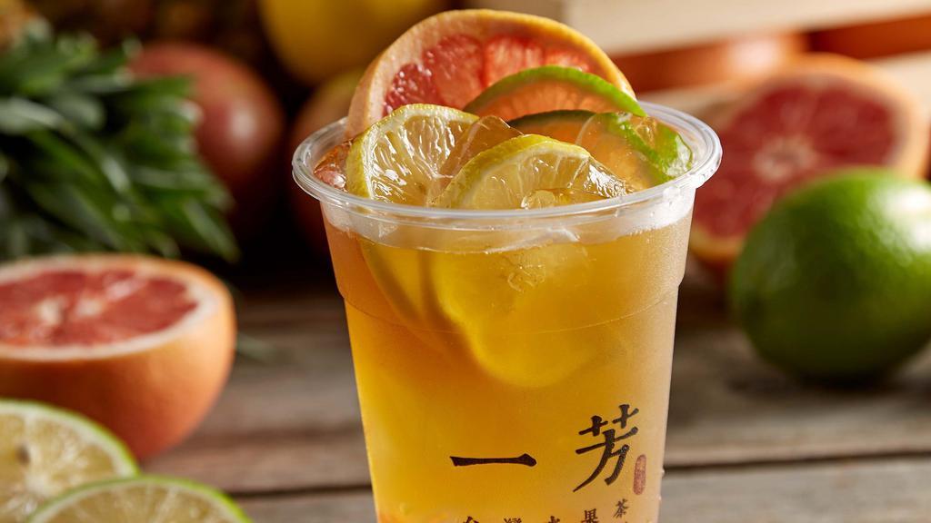 Grapefruit Lemon Green Tea 鮮柚檸檬綠茶 · Fresh Grapefruit Fruit Tea.