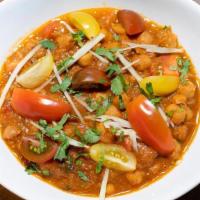 Channa Masala Curry - 2 Pints (32 oz) · Garbanzo beans cooked with finely chopped toamtoes and onions in a brown gravy.