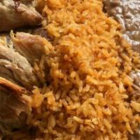 Platillos / Plates · Arroz, frijol y carne. / Rice, bean and meat.
