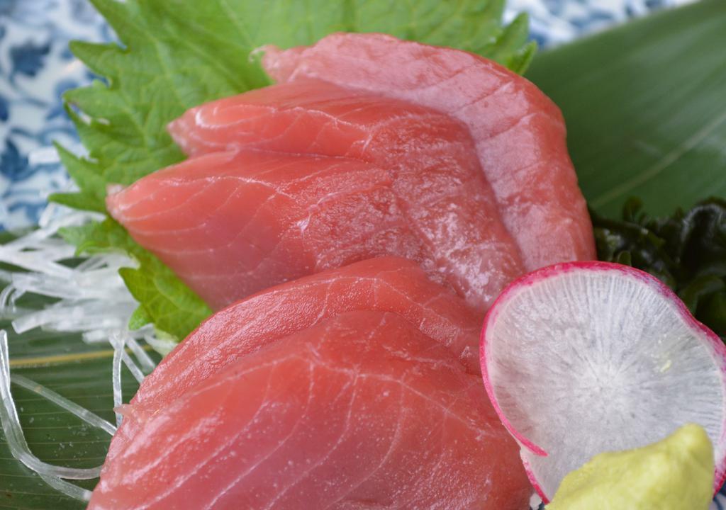 Maguro Sashimi Appetizer · 5 pcs. Tuna Sashimi