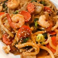 Shrimp Noodle Donburi · sautéed shrimp & vegetables and Japanese noodle with teriyaki sauce
