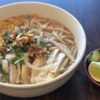 19. Combo Vermicelli Noodle Soup · Shredded Vietnamese ham, chicken & egg in chicken broth topped w/ dried shallots, onions & s...