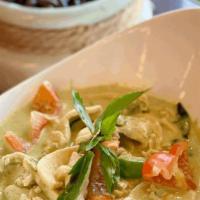 Green Curry · Bell pepper, bamboo, basil, mild spicy (Lunch Served with Rice)