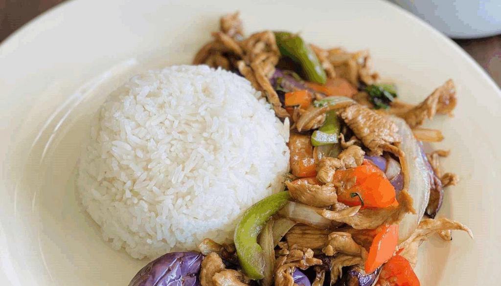 Pad Eggplant · Eggplant, basil, bell peppers, onions, and chili in garlic sauce ,medium spicy (Lunch Served with Rice)