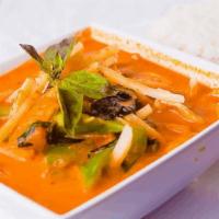 Red Curry  · Bell pepper, bamboo, basil, mild spicy (Lunch Served with Rice)