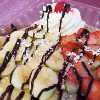Strawberry/Banana · Nutella, chocolate drizzle, whip.