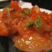 **Spicy Scallops · chop scallop mixed w/sesame oil, spicy mayo, spicy sauce, green inion, sesame seed.