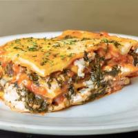 All Green Lasagna (AGR) · Premium baby spinach leaves, green beans and steamed peas, plus Italian style marinara sauce...