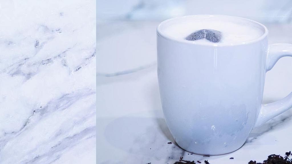 London Fog · Earl Grey tea with vanilla and steamed foam