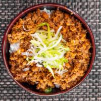 Curry Don · ground beef curry with carrots & onions, green onions