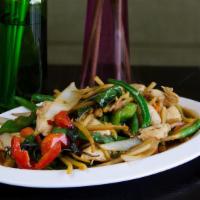Basil · Mild spiciness. Stir fried with bamboo shoot, onions, green beans, bell peppers, and basil.