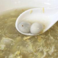 Sweet Rice Dumpling （桂花酒釀湯圓） · Contains Egg
