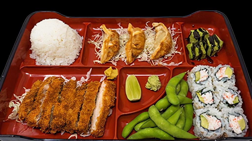 Chicken Teriyaki Bento Box · Salad,Miso Soup,Edamame,Ca;ifornoia Roll,Chicken Teriyaki,Rice,And Fried Gryza