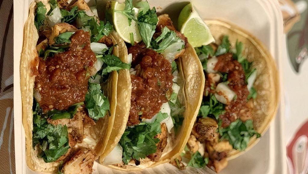 Tacos Maya · 3 mini tacos topped w/cilantro& onions