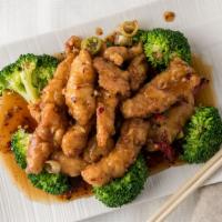 #C602. General Tsao's Chicken · Hot & spicy. Stir fried or Deep fried chicken with house special sauce with broccoli surroun...