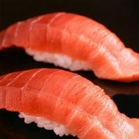 Hon Maguro Akami Nigiri  · 2pc lean blue fin tuna, sushi rice