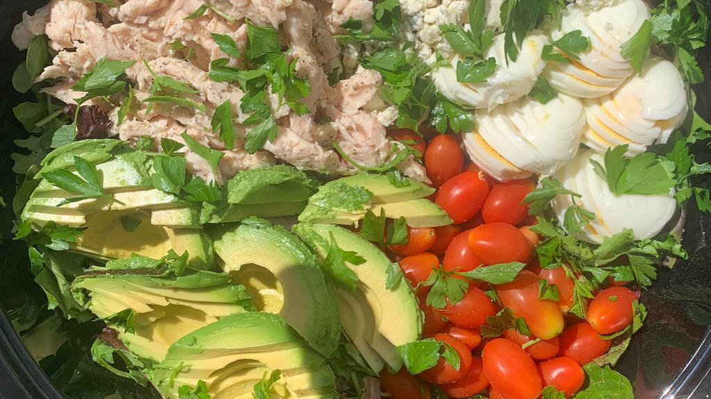 Large Salad Catering: Cobb Salad with Blue Cheese Dressing · **Blue Cheese Dressing: Has Egg, Dairy, Keto, Gluten Free**
Organic mixed greens, bacon, blue cheese, egg, sous vide chicken, avocado, cherry tomatoes, parsley