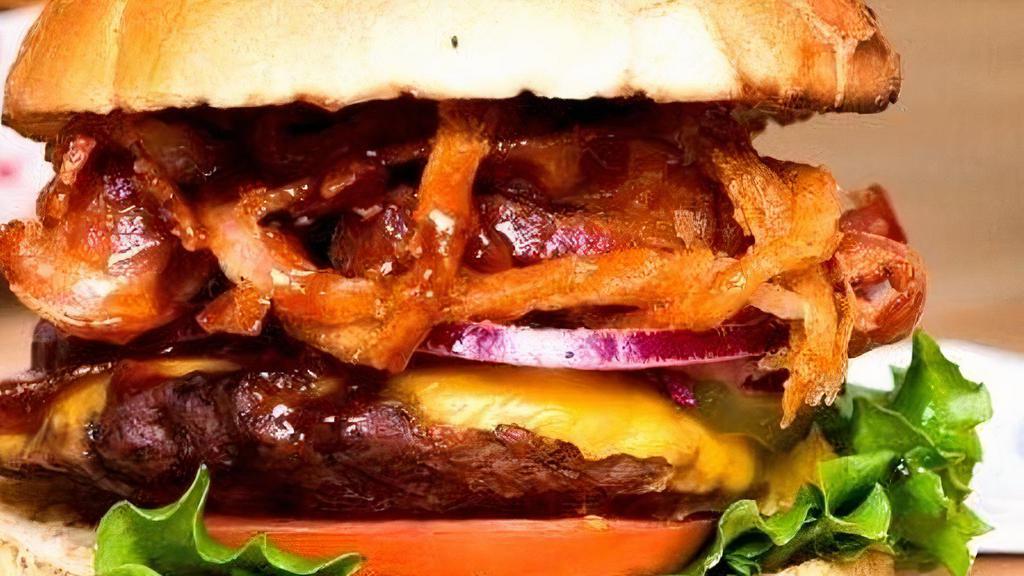 Smokehouse · bacon, cheddar, crispy onions & bbq sauce