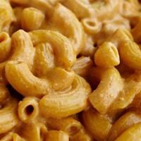 Vegan Mac Platter · Our homemade sauce has tofu, soy sauce and our secret spice blend. Perfect for add-ins! Regu...