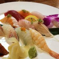Omakase Nigiri · 11pcs chef's choice of nigiri.