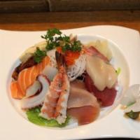 Chirashi Deluxe · 12pcs mixed sashimi on top of sushi rice with house made tamago.