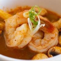 Tom Yum Goong* (16oz cup) · Mild spicy. Spicy and sour soup with prawns, mushroom, lemongrass, baby corn, green onion an...