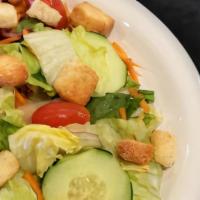 Garden Salad (Individual) · Fresh NEW Round Table salad blend with grape tomatoes, cucumbers, croutons and your choice o...