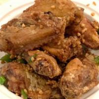 Salt & Pepper Chicken Wings 椒盐鸡翅 · Salt & Pepper Chicken Wings