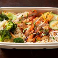 The Workout · Six-Spice Chicken, Brown Rice, Extra Steamed Veggies, Bean Sprouts, Pickled Veggies, Herbs, ...