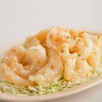 Cream Saeu · deep-fried shrimp with mayonnaise cream sauce / peanut
