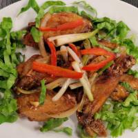   Fried Chicken Wings in : fish sauce./Cánh Gà Chiên  (Nước Mắm) · 